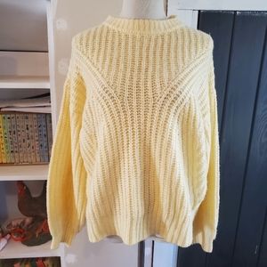 A New Day Womans Size Small Light Yellow Pastel Knit Sweater Oversized Boxy Fit